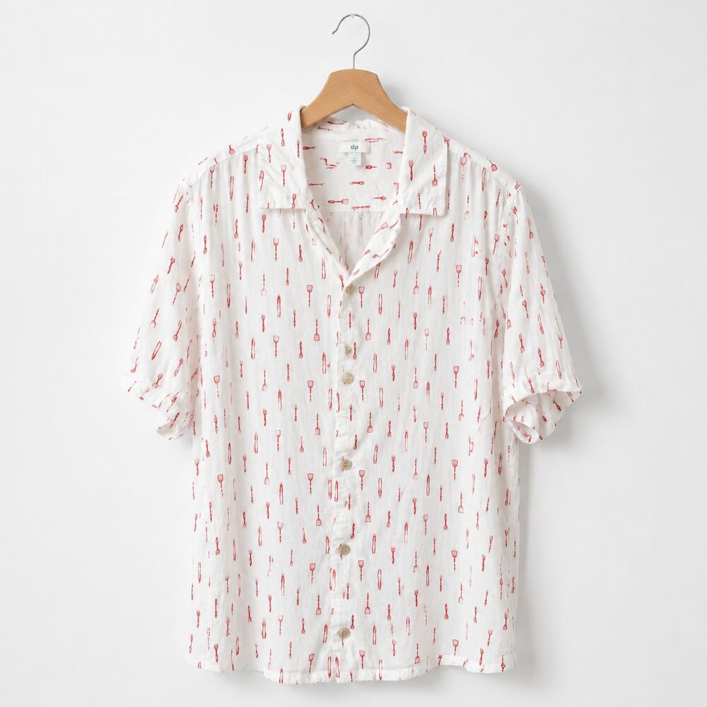Novelty Button Up Shirt Red Kitchen Utensils size Small Chef Cooking bbq Print